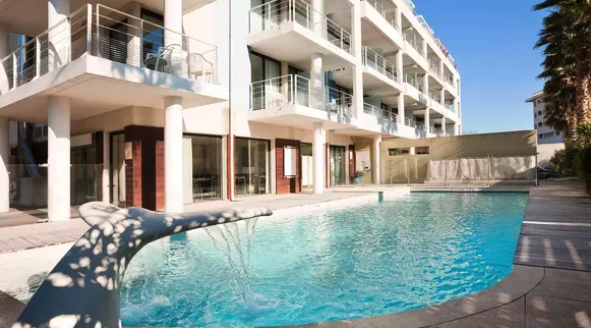 Photo de l'hôtel Apart Hotel ADAGIO Marseille Prado Plage